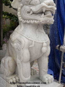 Lân