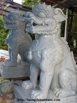Lân