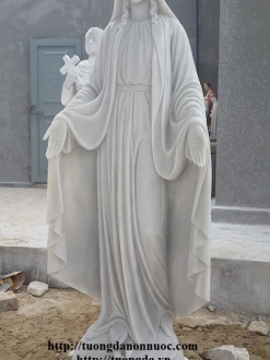 Đức Mẹ
